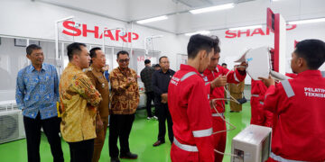 Sharp Selenggarakan Program Pelatihan Teknisi AC, Tingkatkan Kompetensi Masyarakat Karawang Masuki Dunia Industri