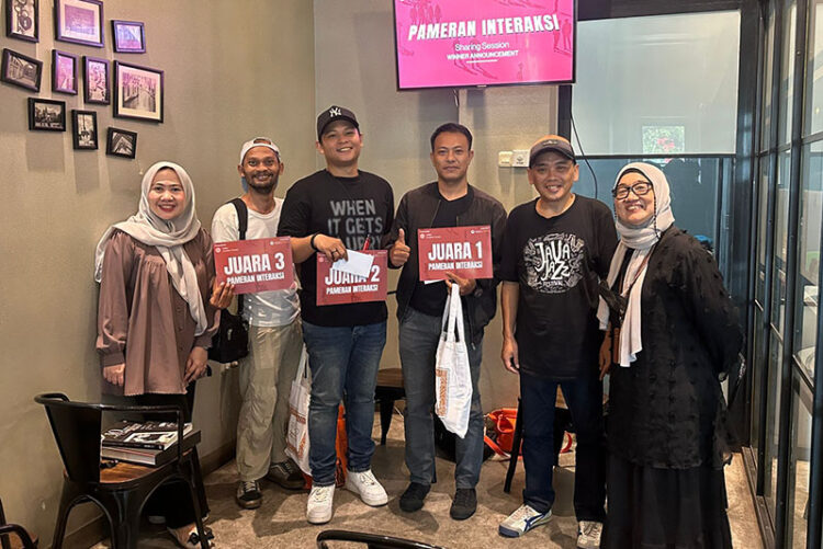 Hangatnya Interaksi, Diskusi bersama Dudut Suhendra Putra dan Nini Sunny di Announcement & Sharing Session Photo Exibition Ruko Woosh Coffee