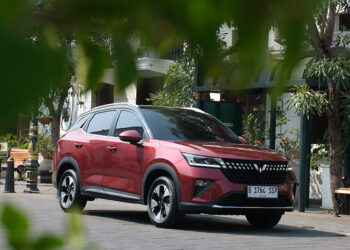 Wuling Alvez Meraih Apresiasi Bergengsi di Uzone Choice Award 2023