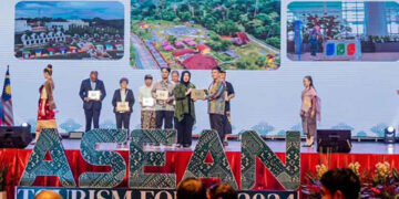 Raih Lima Penghargaan di ATF Awards, Menparekraf Berikan Apresiasi ke Industri Perhotelan Indonesia