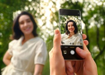 Tren Lensa Telefoto Diprediksi Melonjak di Tahun 2024, OPPO Reno11 Series 5G Siap Pimpin Tren Fotografi Mobile