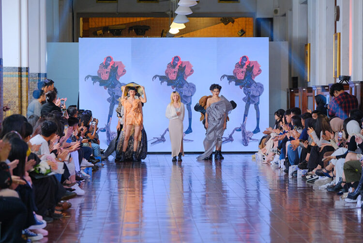 The Palace Jeweler Memukau sebagai Mitra Perhiasan Resmi di UI Fashion Week 2024