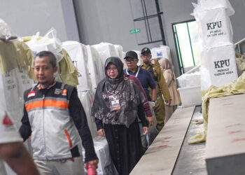 Anis Byarwati Kunjungi 10 Posko PPK Kecamatan di Jakarta Timur, Kawal dan Jaga Suara Rakyat