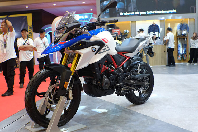 BMW Motorrad Indonesia Lakukan Re-Posisi Harga BMW G 310 GS & BMW G 310 R