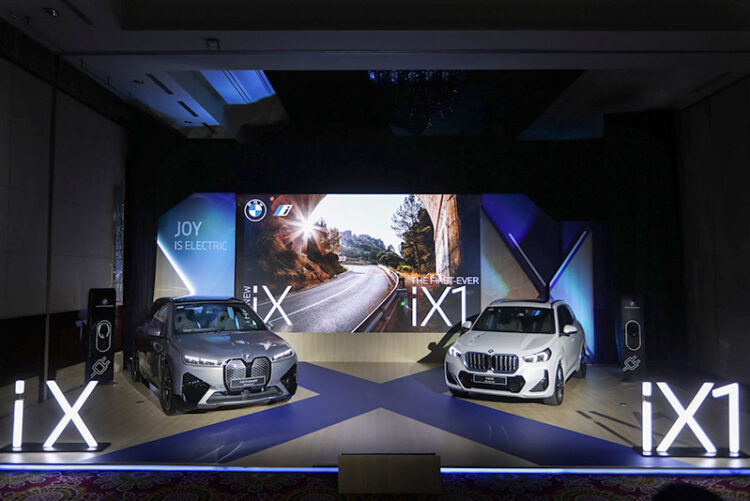 BMW Indonesia Luncurkan Dua Kendaraan Listrik Mewah