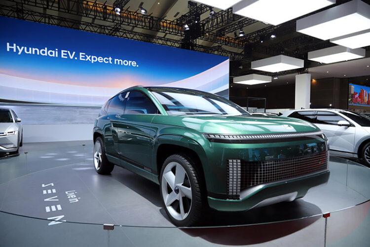 Hyundai Menggebrak IIMS 2024 dengan SEVEN Concept