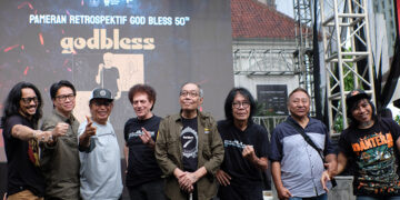 God Bless Gelar Pameran Retrospektif 50 Tahun Perjalanan Karier