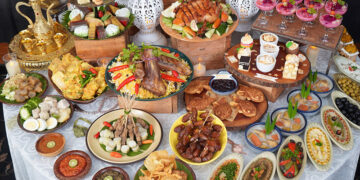 Mercure Convention Center Ancol Hadirkan Menu Berbuka Terbaik Ditemani Sunset Romantis