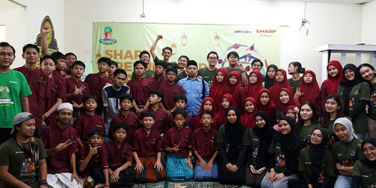 Sharp Greenerator Gelar Charity Program Berbagi Kebaikan