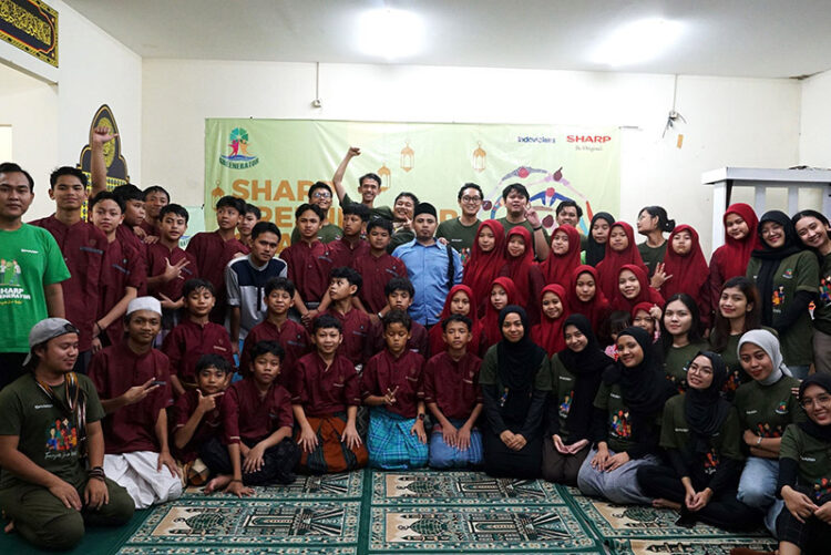 Sharp Greenerator Gelar Charity Program Berbagi Kebaikan