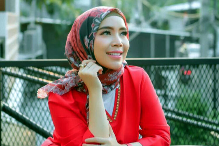 dr. Sona Sulistyo, M.Biomed Berbagi Takjil dan Santunan ke Yatim Piatu Sebagai Bentuk Rasa Syukurnya