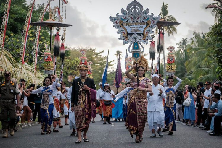“Bali Street Carnival” Perkenalkan Budaya Bali Manfaatkan Event World Water Forum ke-10
