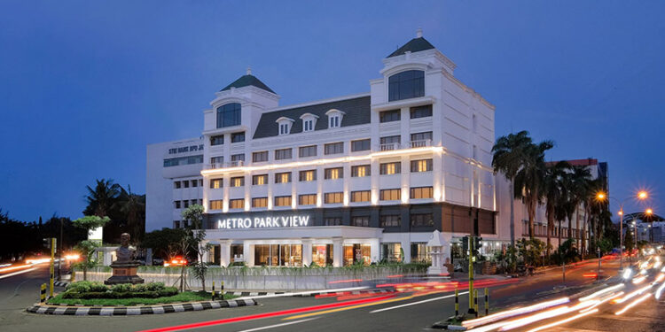 Terapkan Konsep Art Deco, Metro Park View Hotel Hadir dengan Wajah Baru