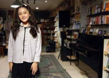 Pinky Awahita Tampil Memuaskan Dalam Opening Act Performance Konser “Perjalanan Perkenalan Tiya Rima”