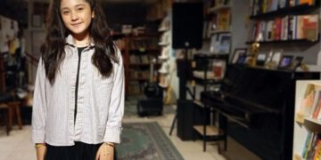 Pinky Awahita Tampil Memuaskan Dalam Opening Act Performance Konser “Perjalanan Perkenalan Tiya Rima”