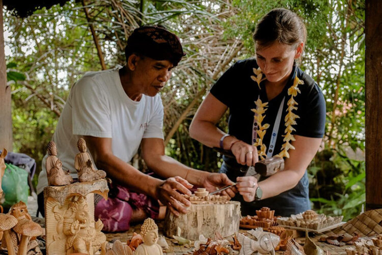 Delegasi The 2nd UN Tourism Regional Conference on the Empowerment of Women in Tourism in Asia and the Pacific Diperkenalkan Budaya Bali