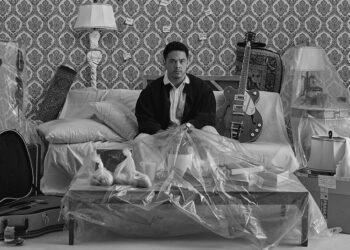 Nadhif Basalamah Tampilkan Sisi Lain Melalui Rilisan Terbaru Bertajuk ‘sesuatu’