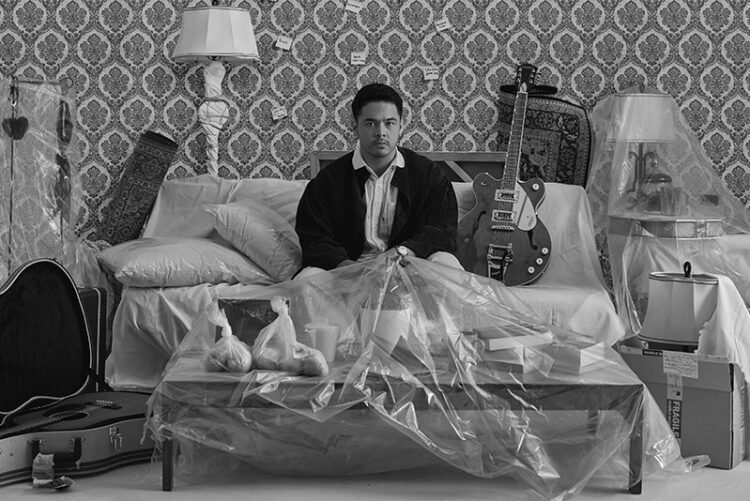 Nadhif Basalamah Tampilkan Sisi Lain Melalui Rilisan Terbaru Bertajuk ‘sesuatu’