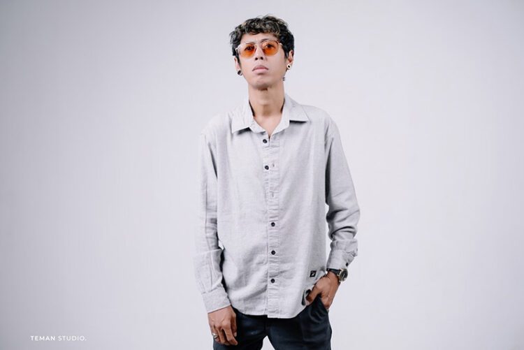 Denny Frust Rilis Album “It’s Alright”