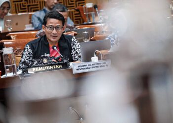 Menparekraf Ajukan Tambahan Anggaran 2025 untuk Kemajuan Sektor Pariwisata dan Ekonomi Kreatif