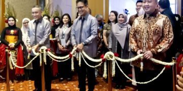 Seminar Nasional XI & Healthcare Expo IX ARSSI: Pemerintah Serius Dorong Digitalisasi Kesehatan