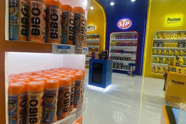 Manfaatkan Ajang GIIAS 2024, PT Laris Chandra Perkenalkan Tiga Produk Perawatan Kendaraan Terbaru