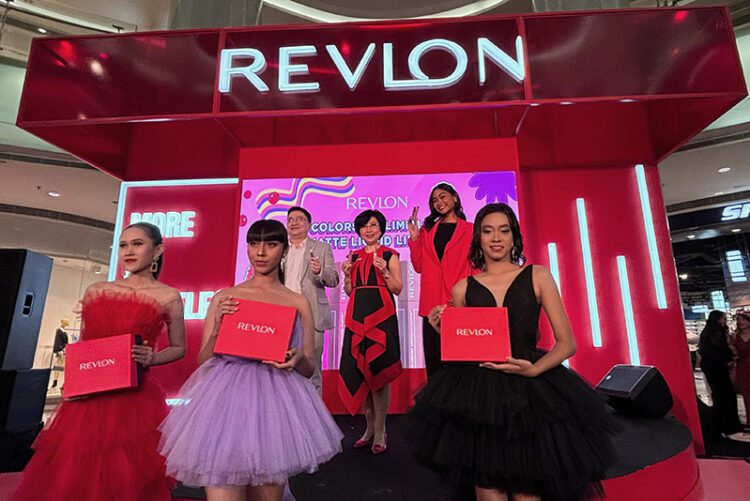 Lewat Kampanye “More is Limitless”, Revlon Perkenalkan ColorStay Limitless Matte™ Liquid Lipstick