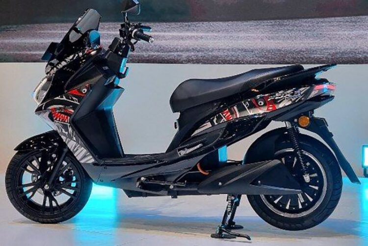 Polytron Fox-R X Darbotz Curi Perhatian di BCA Expo 2024