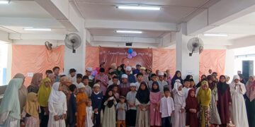 DKM Masjid Al Muqarabbin dan FKW Rusunawa Pulo Jahe II Tower Gelar “Santunan Yatim Gebyar Muharram 1446 H”