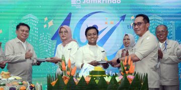 Satu Dekade PT Jamkrindo Syariah, Sukses Bertransformasi Jadi Pemimpin Penjaminan Syariah di Indonesia