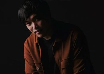 Gandeng Eross Candra dan Denny Chasmala, Albert Tanabe Lepas Single ‘Meski Lagi Tak Kau Dengar’