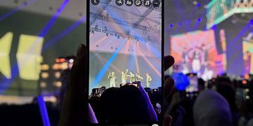 Galaxy S24 FE Maksimalkan Pengalaman Nonton Konser TXT WORLD TOUR ‘ACT: PROMISE’ di Jakarta