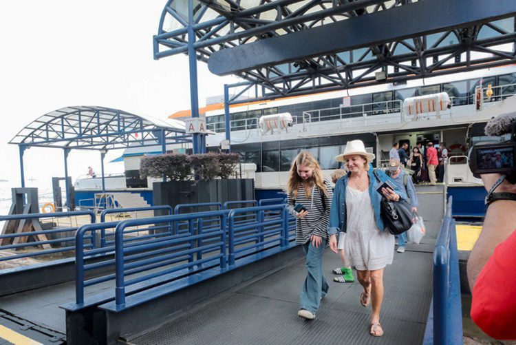 Kemudahan Kunjungan Pemegang PR Singapura ke Kepri Melalui Kebijakan Bebas Visa Kunjungan