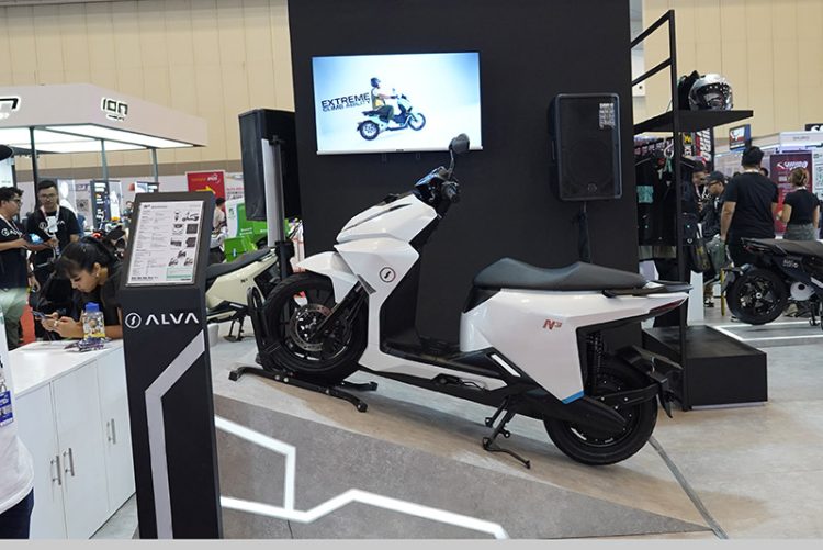 ALVA Hadirkan Warna dan Fitur Terbaru N3 di IMOS 2024