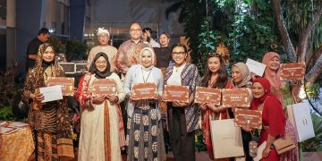 Lestarikan Budaya Melalui Fashion, Mercure Ancol Hadirkan Semarak Batik KarnavAll