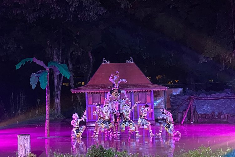 Hanoman The Satria Wanara: Pertunjukan Spesial Solo Safari yang Menghipnotis Pengunjung