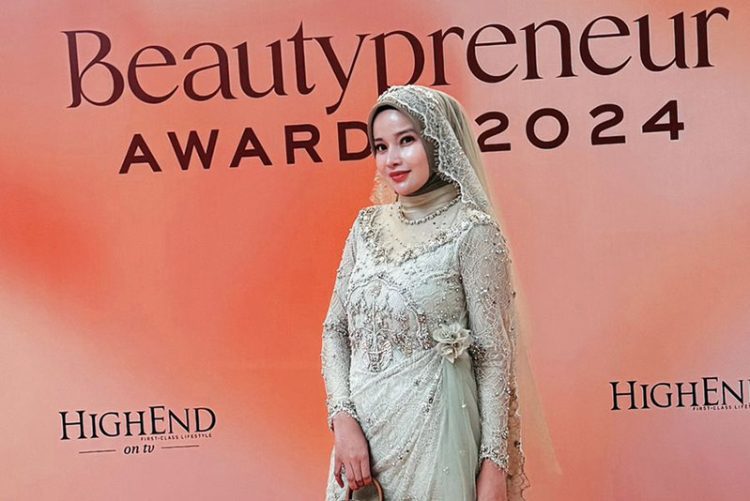 Upgrade Skill Hingga Mancanegara, dr. Ayu Widyaningrum Raih Penghargaan Beautypreneur Award 2024