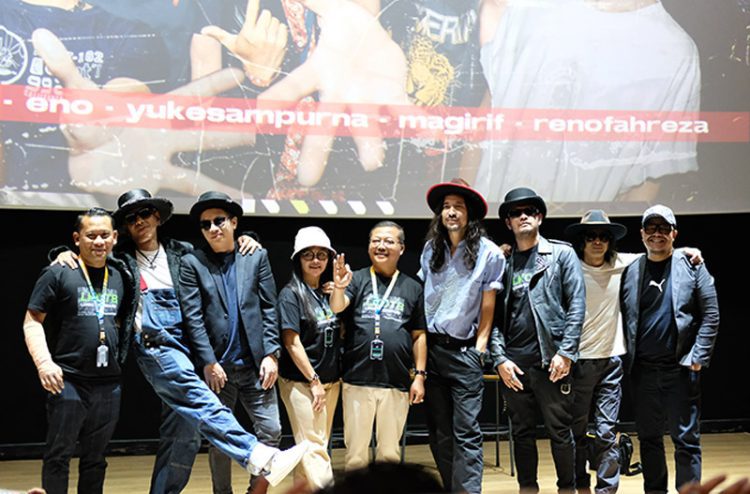 Loh Kok Tum Band Siap Keliling Indonesia Lewat Tur 10 Kota di Tahun 2025