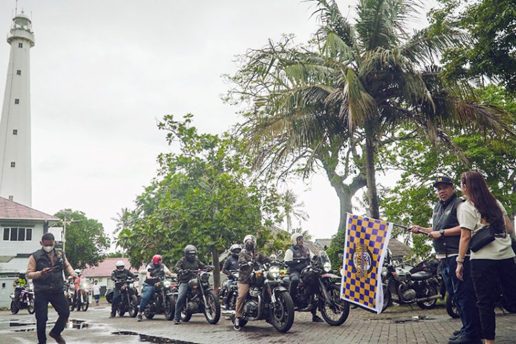 Peringati Hari Jalan Nasional, Ditjen Bina Marga Kementerian PU Jelajahi Marka Kuning Anyer – Banyuwangi – Bandung