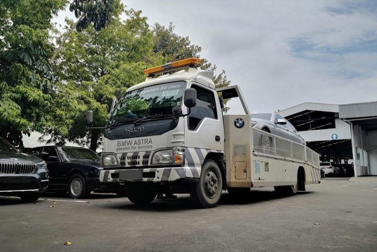 BMW Astra Siapkan Armada Evakuasi untuk Mobil BMW dan MINI Terdampak Banjir