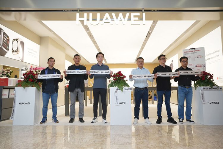 HUAWEI Experience Store Hadirkan Pengalaman Belanja Modern di Lotte Mall Jakarta