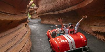 Enchanting Valley, Destinasi Wisata Baru di Puncak Dalam Multi Konsep