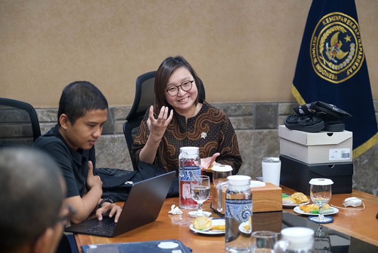 Wamenekraf Dorong Pemanfaatan AI untuk Tingkatkan Data Ekonomi Kreatif