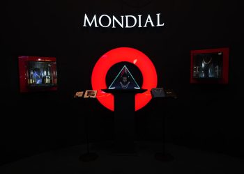 MONDIAL Precious Fire Hadirkan Koleksi Perhiasan Berkelas dengan Eksibisi Spektakuler
