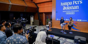 100 Hari Kerja, Menpar Widiyanti Mengaku Sukses Menjaga Pertumbuhan Sektor Pariwisata