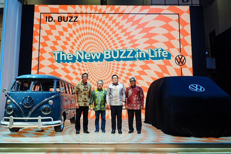 Volkswagen Indonesia Hadirkan Kejutan di IIMS 2025 dengan Kampanye “New Buzz In Life”