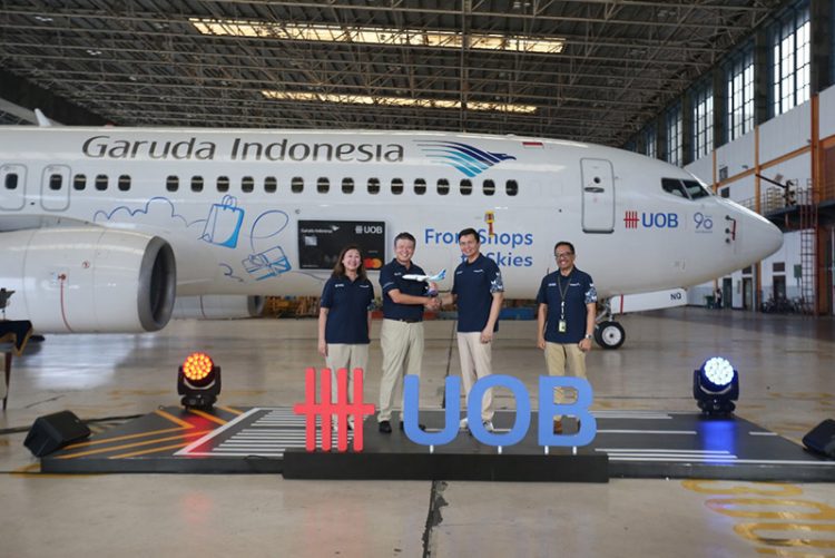 UOB Indonesia dan Garuda Indonesia Hadirkan Livery Eksklusif, Perkuat Sinergi Layanan Perjalanan dan Keuangan
