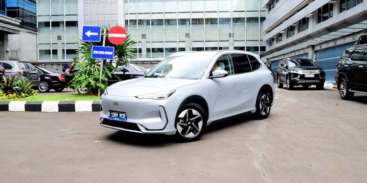 Geely Auto Perkuat Langkah di Indonesia dengan Uji Coba Mobilitas Cerdas Bersama BKPM