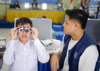 Tingginya Angka Miopia di Kalangan Anak Sekolah, HOYA Vision Care Soroti Pentingnya Pemeriksaan Mata Sejak Dini