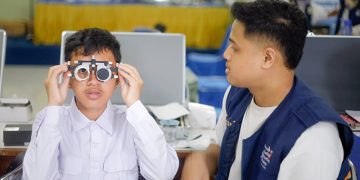 Tingginya Angka Miopia di Kalangan Anak Sekolah, HOYA Vision Care Soroti Pentingnya Pemeriksaan Mata Sejak Dini